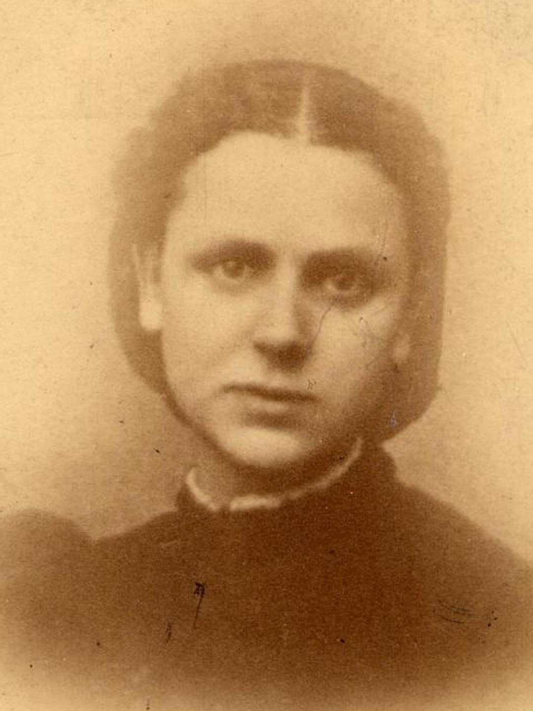 Helen Buckle (1848 - 1927) Profile